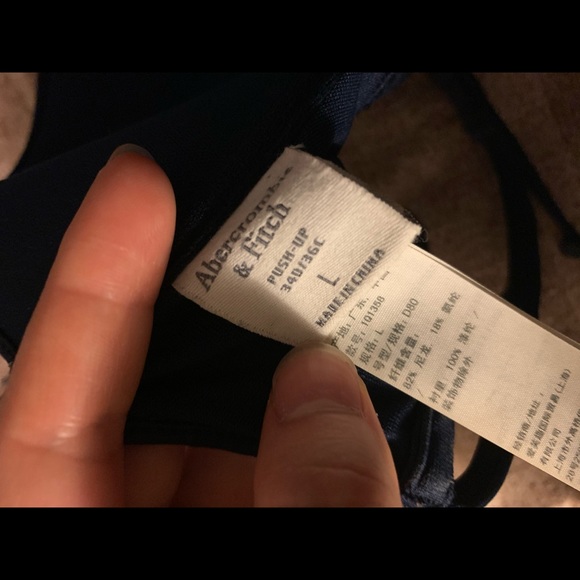 Abercrombie & Fitch bikini top - Picture 8 of 8